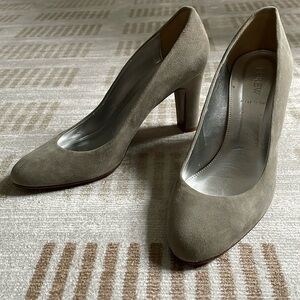 J. Crew Women’s Gray Suede Pumps Size 10